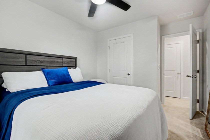 Welcome to your next home or investment opportunity! This - photo 21