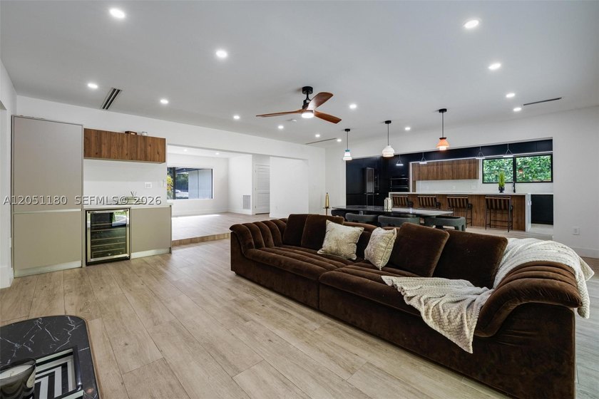 Welcome to Maison Noir, a beautifully reimagined Miami Shores - photo 6