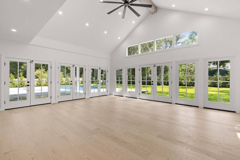 New custom home that blends modern and traditional living - photo 11