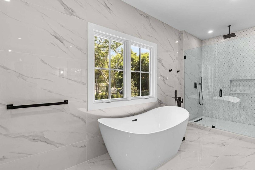 New custom home that blends modern and traditional living - photo 25