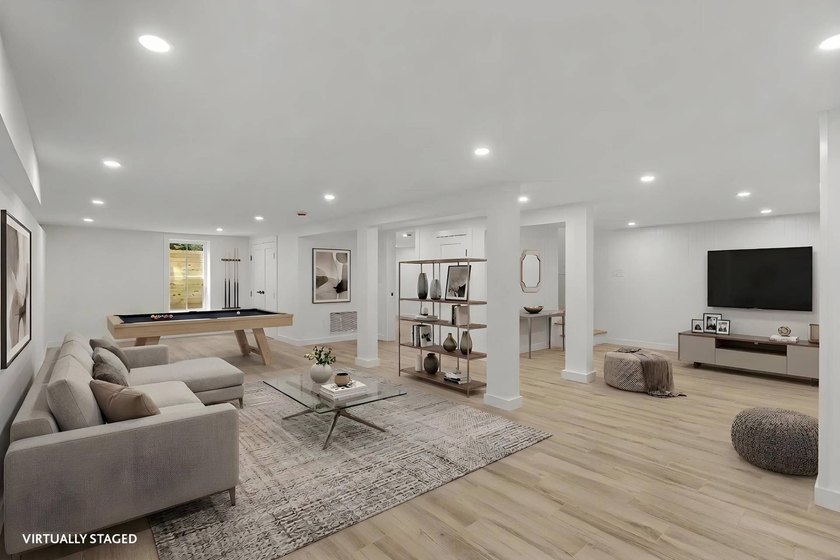 New custom home that blends modern and traditional living - photo 39