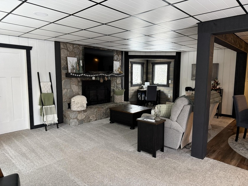 Fully remodeled 5-bedroom home on Hill Island in Cedarville with - photo 3