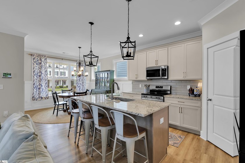 Listed by Kiersten Bell + Co | | Imagine waking up every morning - photo 11