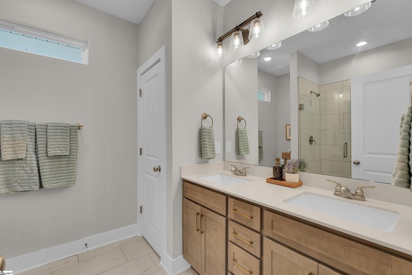 Listed by Kiersten Bell + Co | | Imagine waking up every morning - photo 18