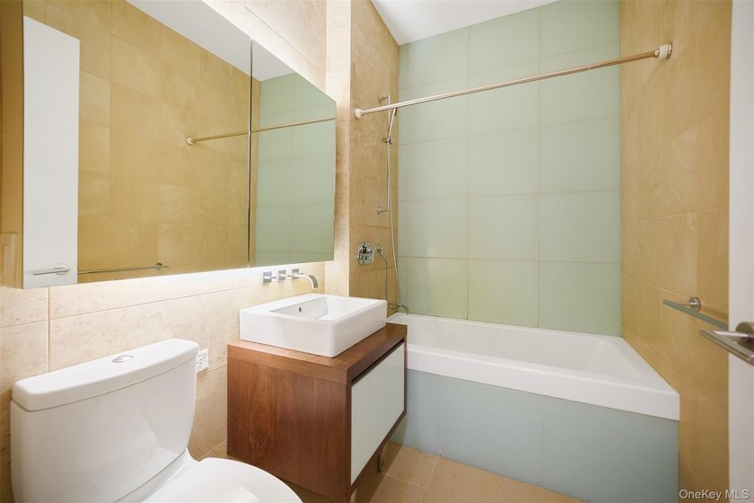 Investor friendly unit Only currently tenant occupied. Welcome - photo 23
