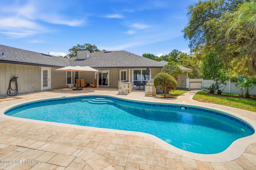Welcome to this beautiful 4-bedroom, 2.5-bath home in the heart - photo 29