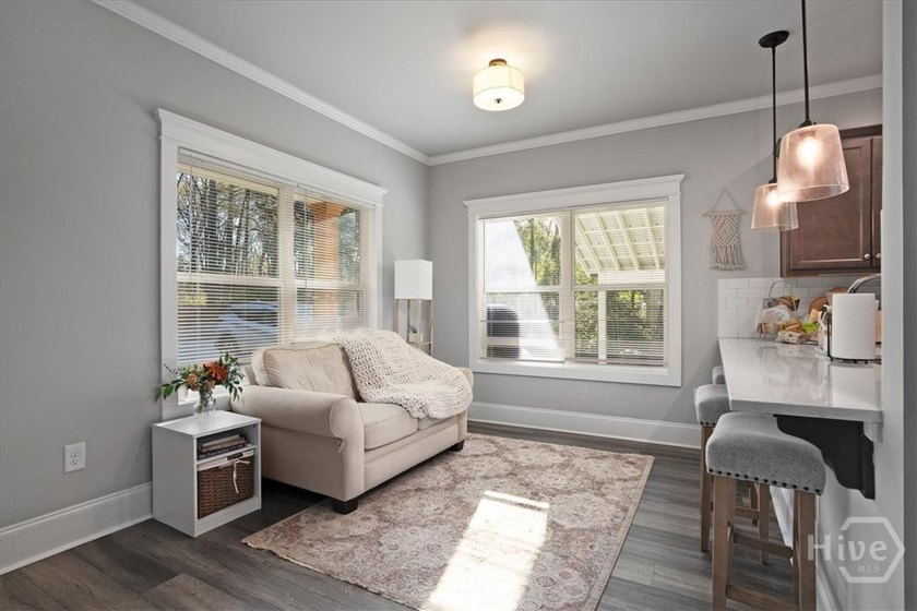 Stunning 4-bedroom, 4.5-bath, nearly new home just minutes from - photo 7