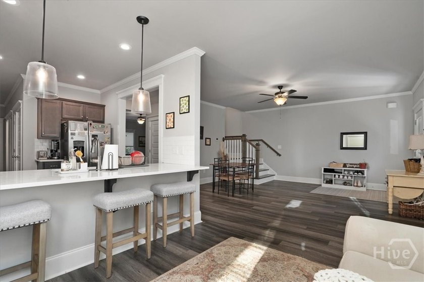 Stunning 4-bedroom, 4.5-bath, nearly new home just minutes from - photo 8