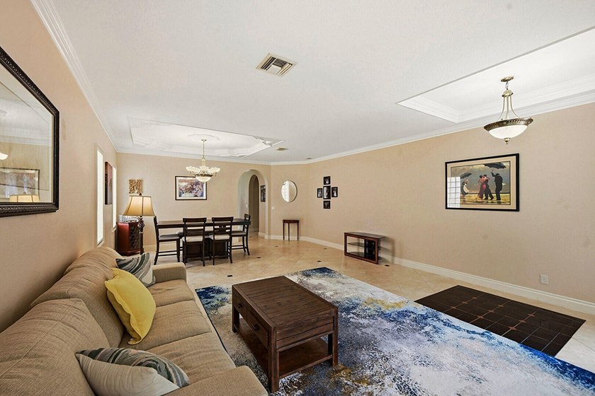 Welcome to this beautifully appointed home, offering the perfect - photo 18