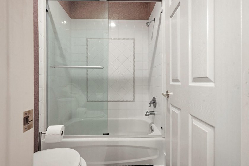 Welcome to this beautifully appointed home, offering the perfect - photo 35