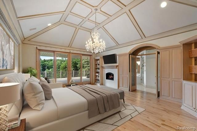 Presented with a new roof, restored views, and meticulous - photo 10