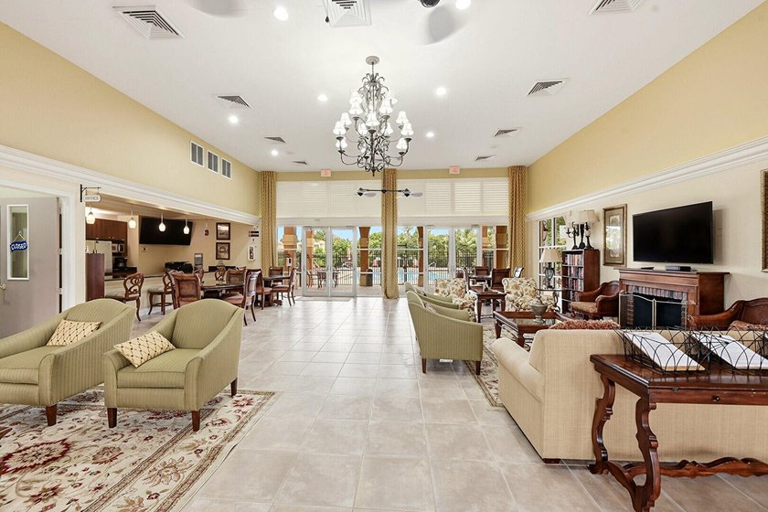 Welcome to this beautifully appointed home, offering the perfect - photo 40