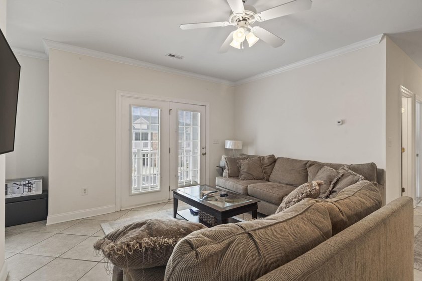 Gorgeous and well maintained two-bedroom, two full bath - photo 13