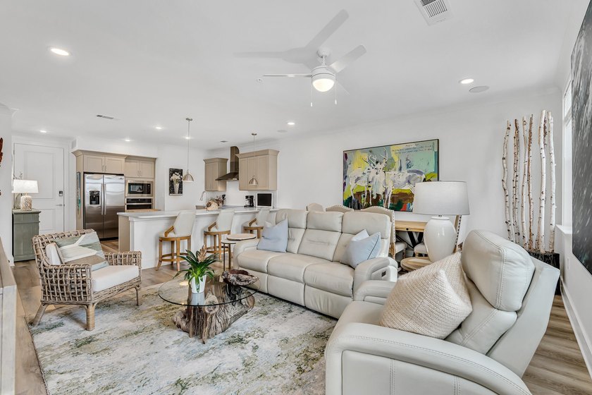 Light. Bright. Airy. And Never Rented. Welcome to this - photo 18