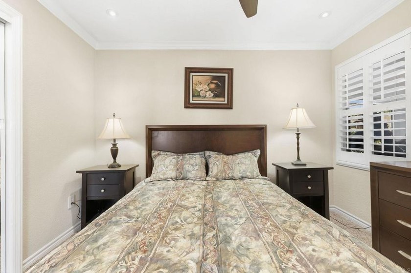 Enjoy stunning harbor and airport views from the living room - photo 21