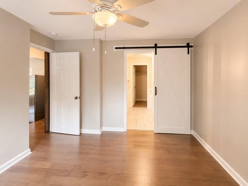 Nestled in one of West Ashley's most desirable established - photo 14