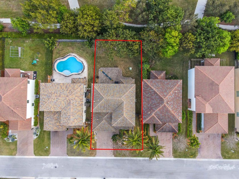 Welcome to Gulfstream Preserve! This beautifully maintained - photo 27
