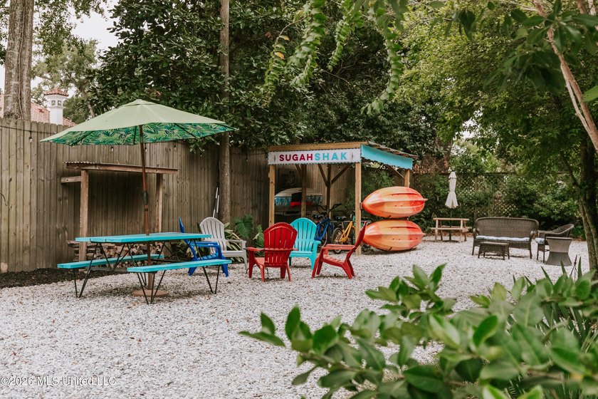 Welcome to Front Beach Cottages, one of Ocean Springs' most - photo 7