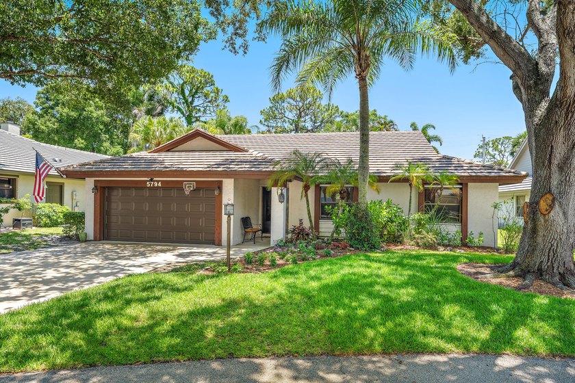 Welcome to Woodland Estates! This charming single-family CBS - photo 3
