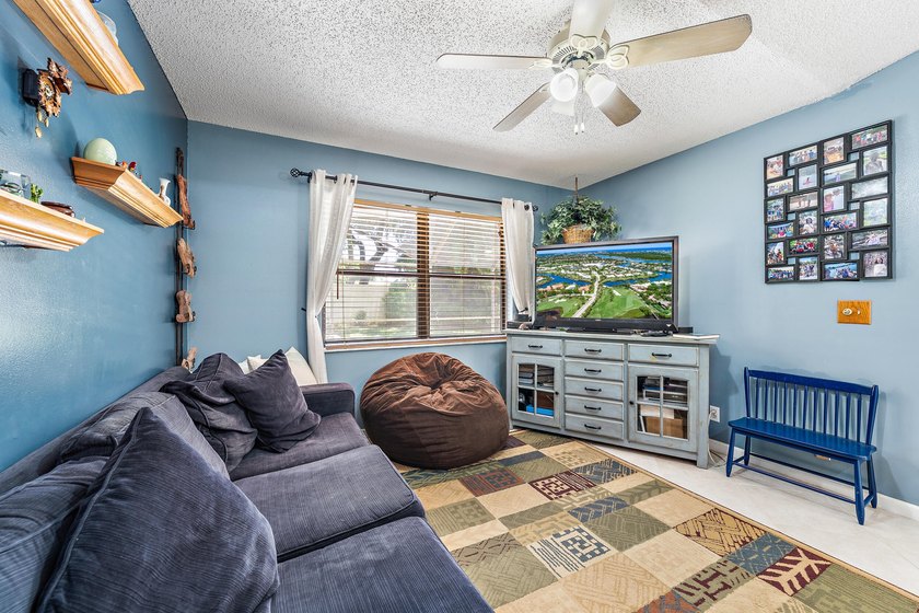 Welcome to Woodland Estates! This charming single-family CBS - photo 8