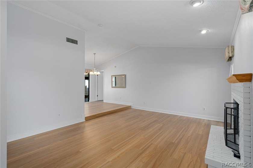 Priced to SELL!!!!! Back on market due to buyer's default. NEW - photo 8