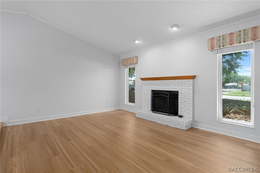 Priced to SELL!!!!! Back on market due to buyer's default. NEW - photo 9