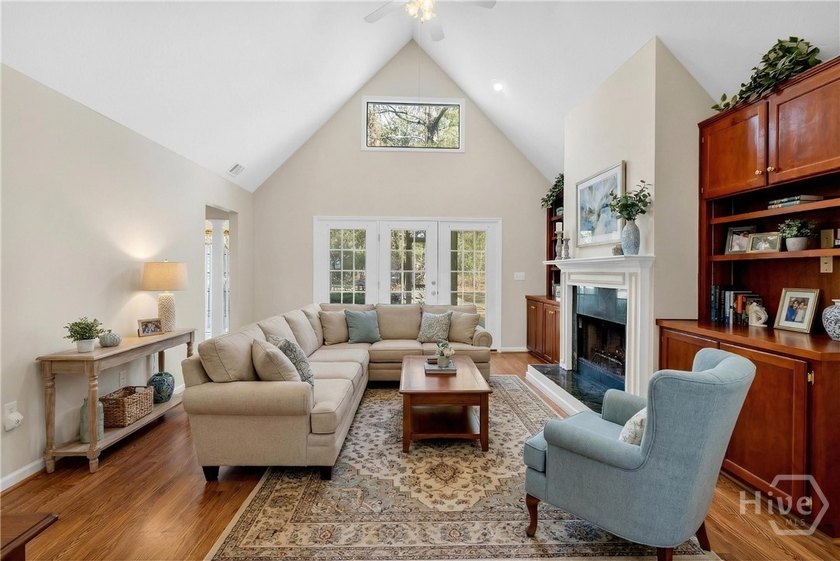 JUST REDUCED BY $5,000 - Don't Miss This One! This beautifully - photo 8
