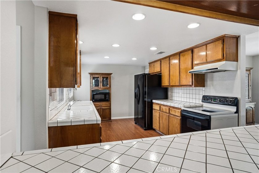 Charming Single Story home in the Gated Community of Canyon - photo 8