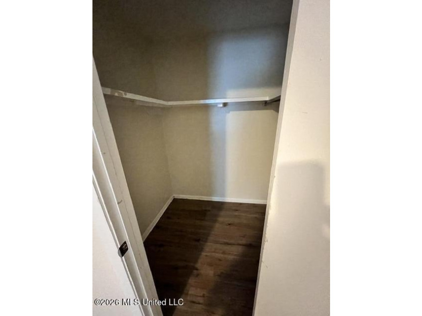 Income producing 4-plex in Pascagoula located off Old Mobile Hwy - photo 7