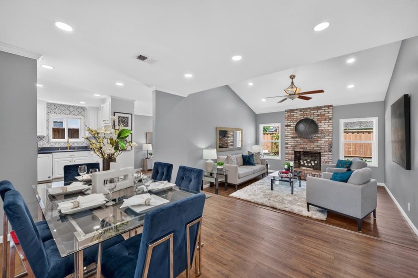 Beautiful ranch home, ideally located close to Shady Oaks Park - photo 8