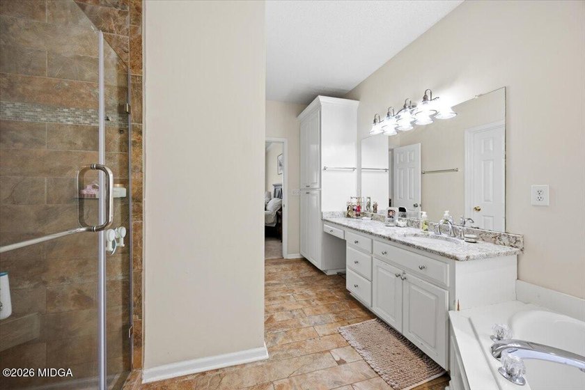 Charming, move-in ready 2-bedroom, 2-bath patio home overlooking - photo 17