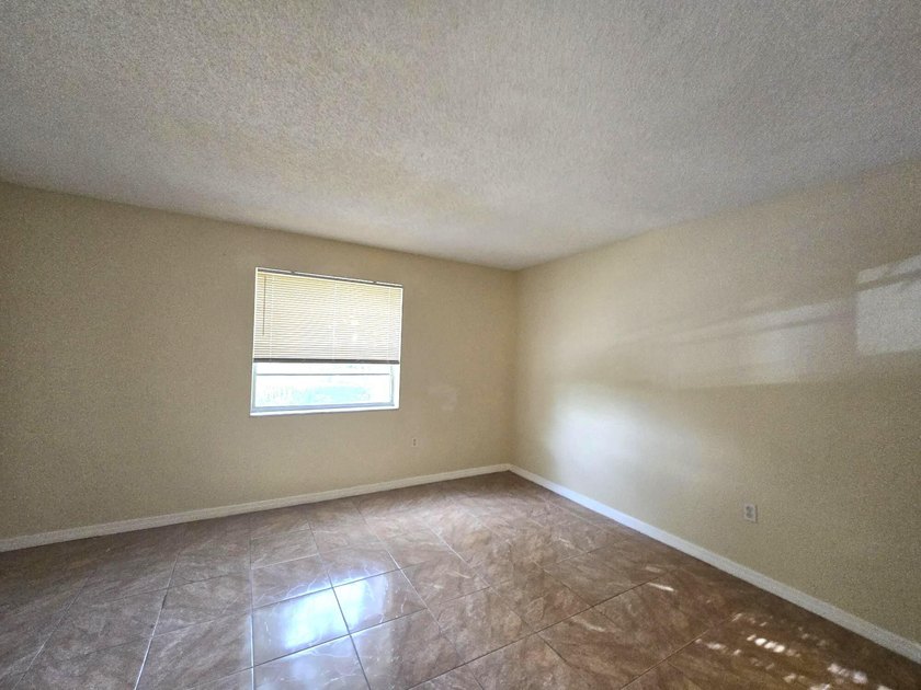 Ideally situated just minutes from downtown West Palm Beach - photo 10