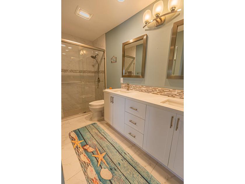 LAKES AT TRADITION! Beautifully updated 2/2/2 Capri III villa on - photo 10