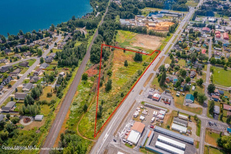 With the recent growth boom in the Sandpoint area, there are - photo 10
