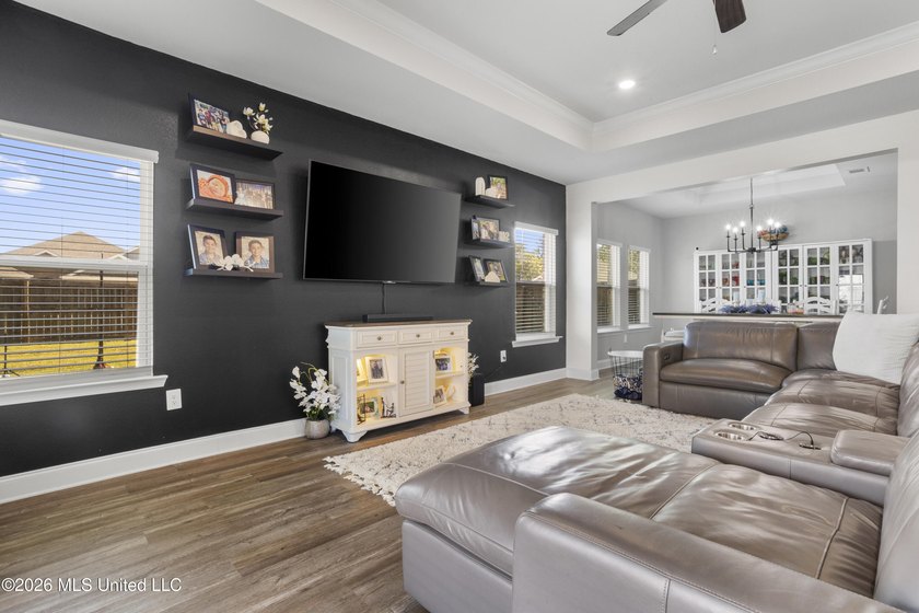 Welcome to your dream home in Windmill Ridge! Situated on a - photo 7