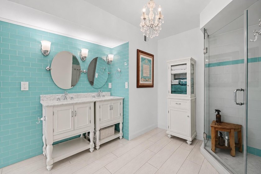 Wake up to breathtaking sunrises and unobstructed ocean views - photo 21