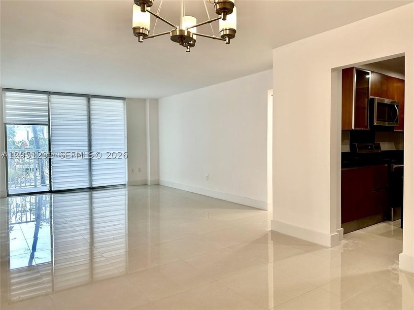 This spacious 2-bed, 2-bath condo is move-in ready and waiting - photo 3
