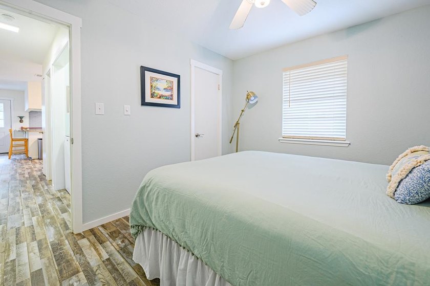 Furnished 2-Bedroom Cottage Just Steps from the Beach! Welcome - photo 25