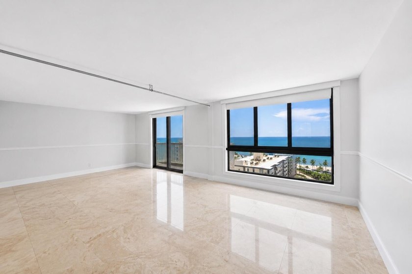 Wake up to breathtaking sunrises and unobstructed ocean views - photo 25
