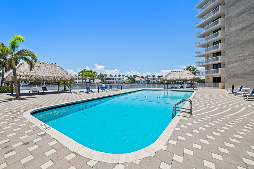 Wake up to breathtaking sunrises and unobstructed ocean views - photo 31