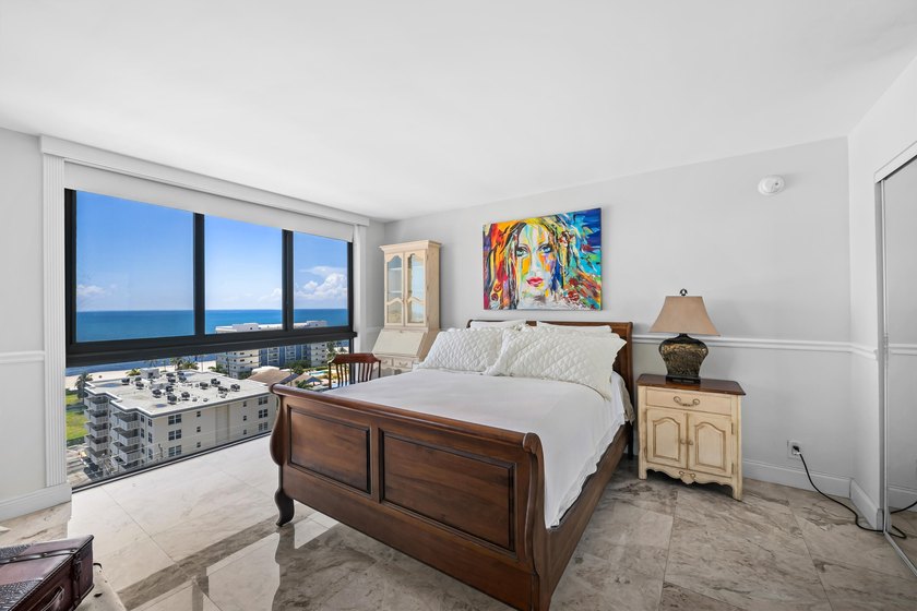 Wake up to breathtaking sunrises and unobstructed ocean views - photo 46
