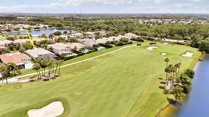 Experience the ultimate Jupiter Country Club lifestyle in this - photo 2