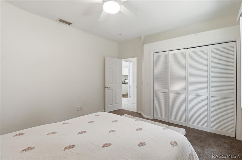 *$10,000 buyer's credit at closing with acceptable offer* - photo 26