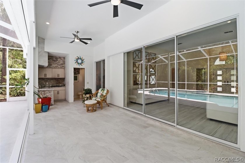 *$10,000 buyer's credit at closing with acceptable offer* - photo 32