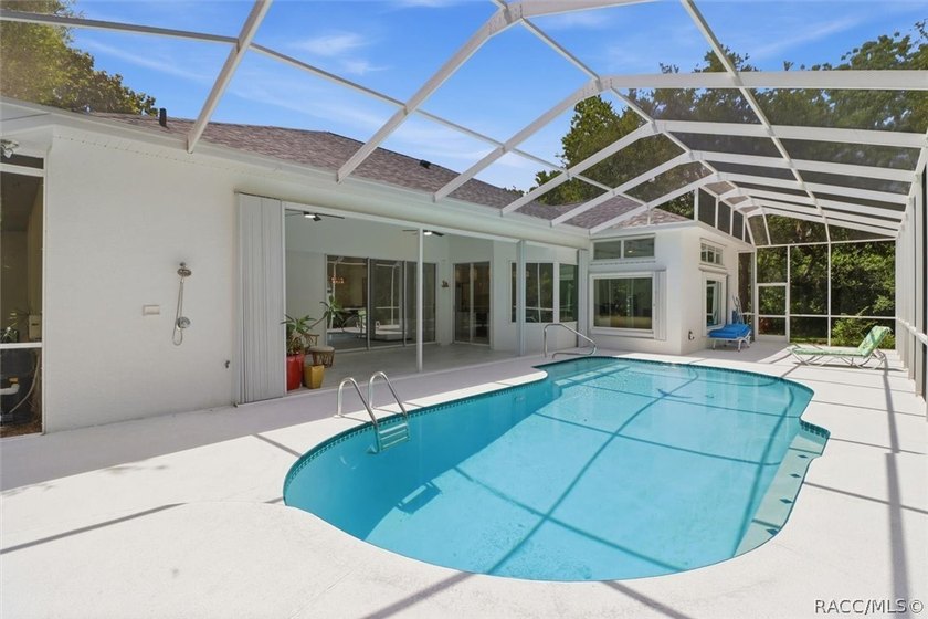 *$10,000 buyer's credit at closing with acceptable offer* - photo 36