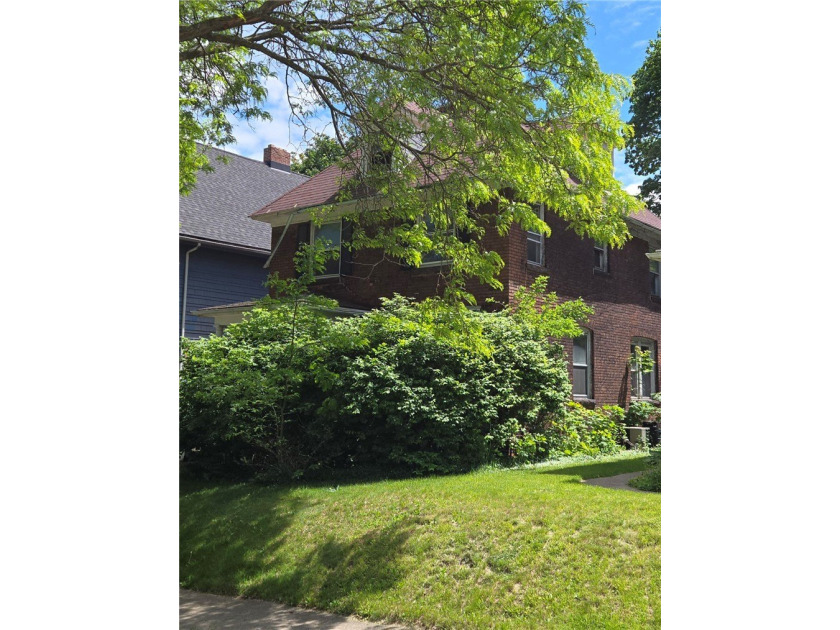 Attention Investors, Flippers, and Historic Home Lovers! - photo 28
