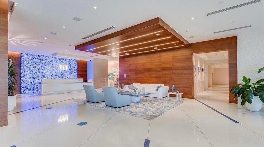 Experience the pinnacle of coastal luxury in this fully - photo 45