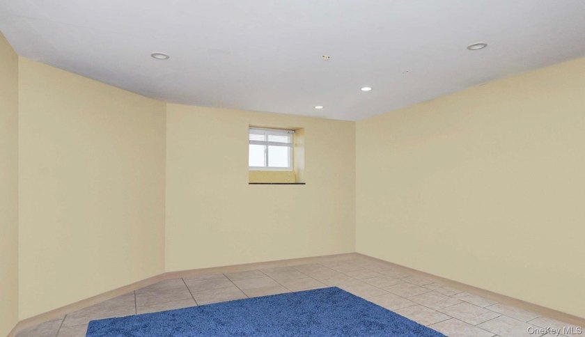 Move-In Ready with All Updated Features! This beautifully - photo 16