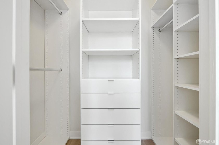 Step into this stunning top-floor 1-bedroom, 1.5-bathroom home - photo 21