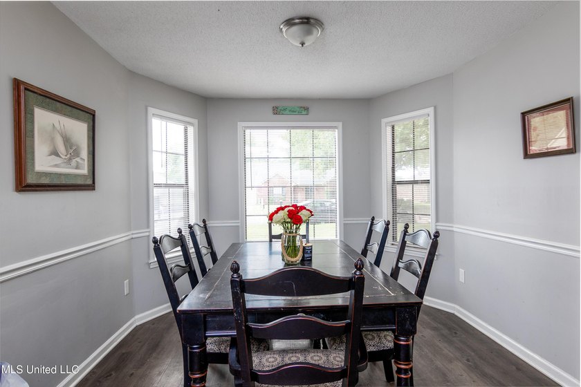 Come check it out! USDA LOAN ELIGIBLE! No City Taxes that makes - photo 7